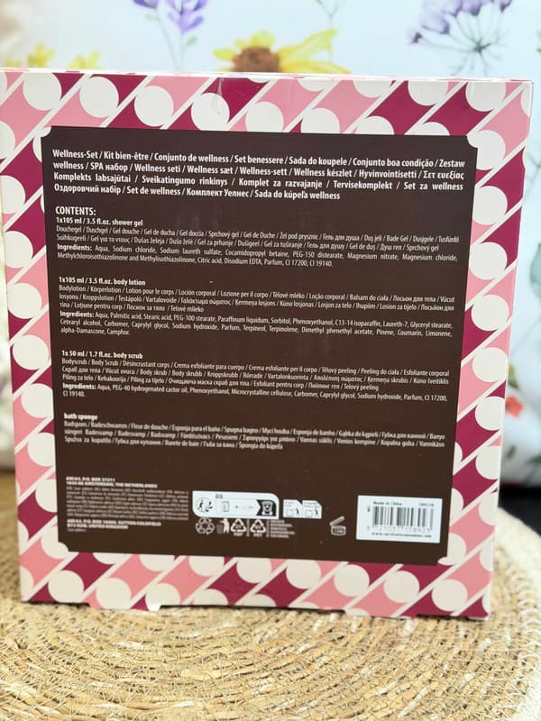 SPA Set Tvål Scrub Lotion Presentförpackning Rosa