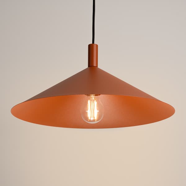 Pendellampa NOX 40 röd ockra Red