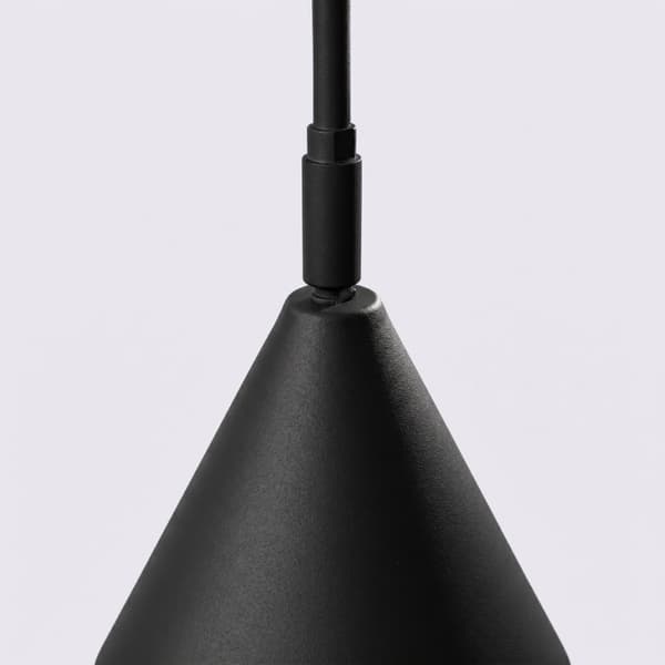 Golvlampa NOX svart Black