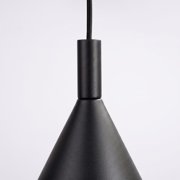 Pendellampa NOX 25 svart Black