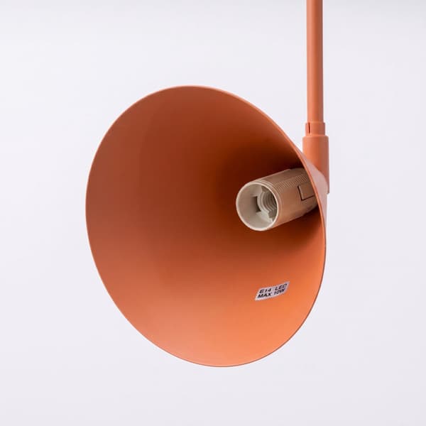 Vägglampa NOX 1 röd ockra med strömbrytare Red