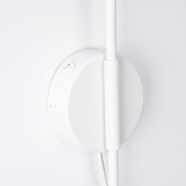 Vägglampa NOX 1 vit med strömbrytare White
