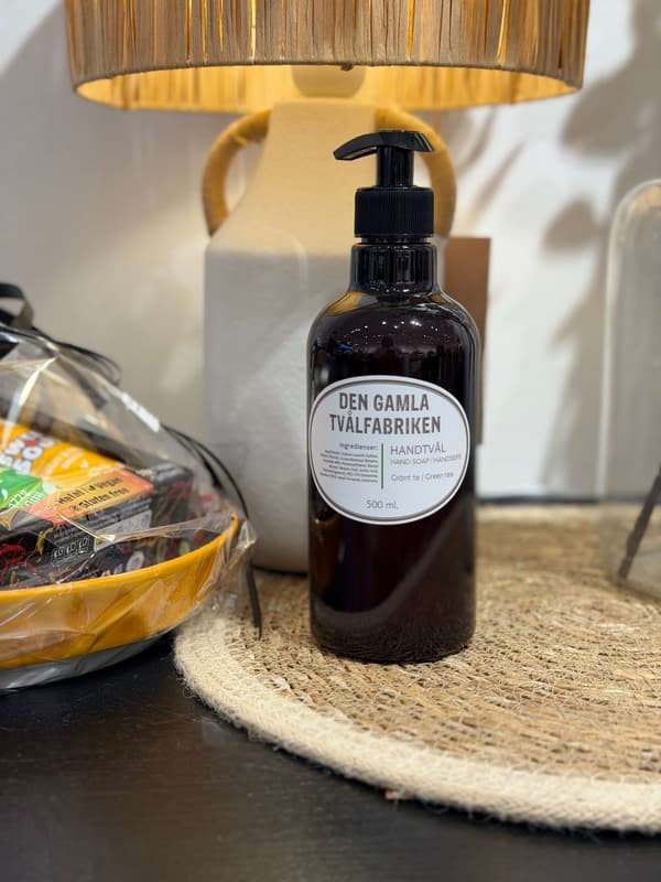 Tvål med pump Grönt Te 500 ml Brown