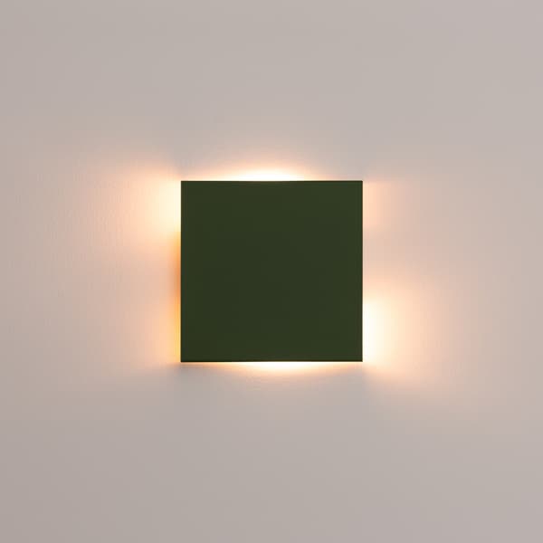 Vägglampa VANTA olivgrön Green