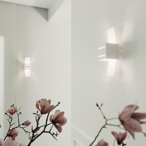 Vägglampa LORETO vit White