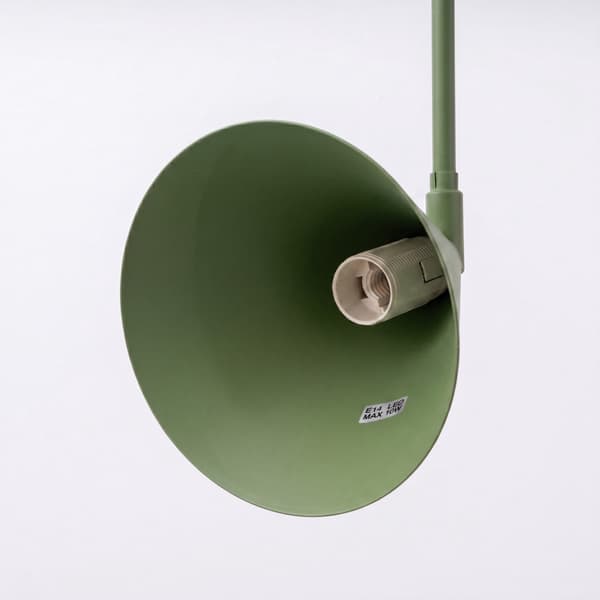 Vägglampa NOX 1 olivgrön med strömbrytare Grön