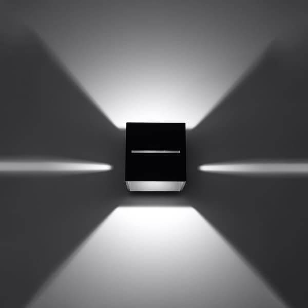 Vägglampa LOBO svart Black