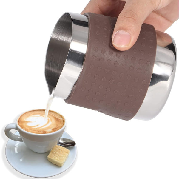 Mjölkkanna i rostfritt stål med silikonskydd för att göra lattekonst, cappuccino