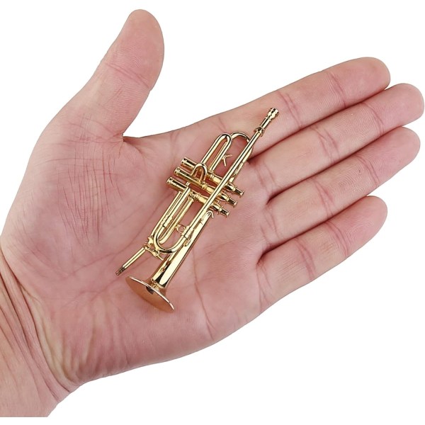 Miniatyrtrumpet i mässing med stativ och fodral Mini musikinstrument Miniatyrtrumpet Miniatyrdockhusmodell