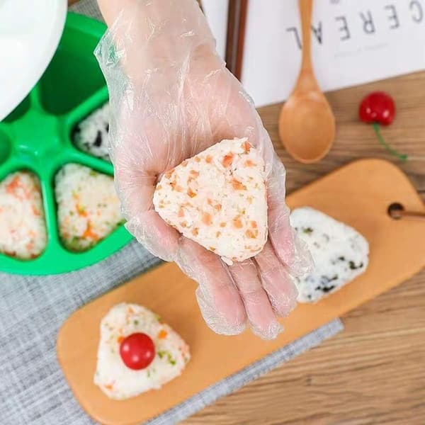 Triangulär sushiform, 6 risbollsformar, non-stick PP-plast, grön, 7,9 tum i diameter