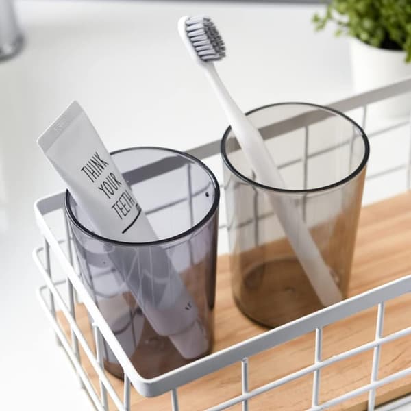 Transparent plastmugg, tandborstmugg, hushållstvättmugg, rund munsköljmugg, vattenmugg - två stycken