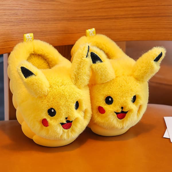 Pikachu Fleeceforede Termiske Hjemmesko til Børn, Skridsikre til Hjemmebrug, Perfekte til Efterår og Vinter - Størrelse