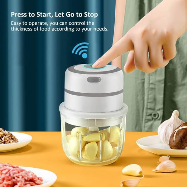 2025 Lämplig Mini Elektrisk Hackare, Matberedare Grönsakshackare Processor med 300ML Glasskål, Elektrisk Kött