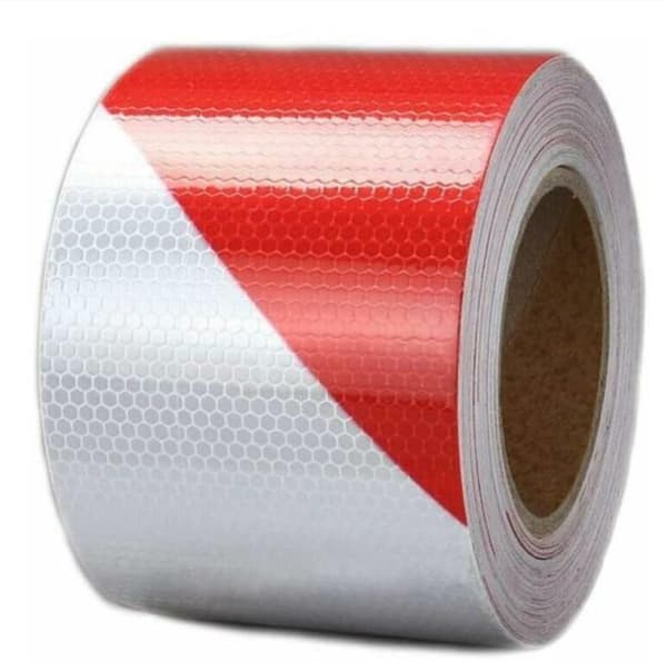10 cm bred og 25 m lang rød og hvit refleks tape