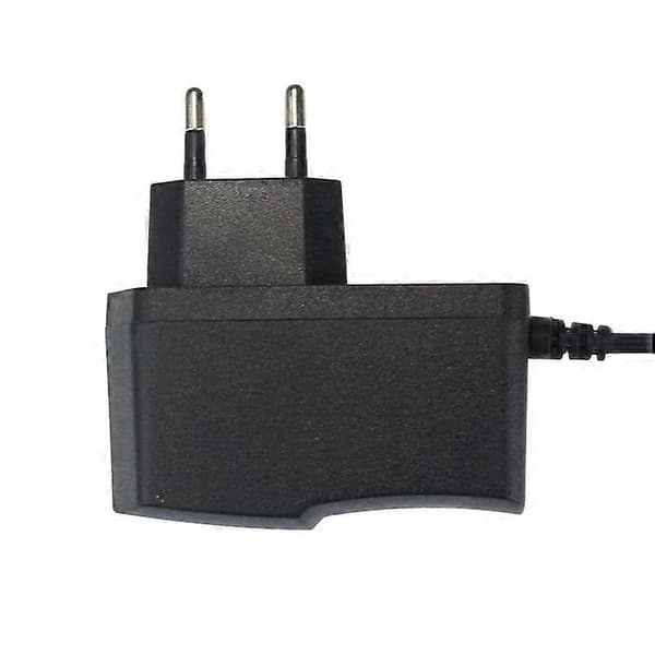 9V 1A Virtalähdeadapteri 5.5x2.1mm Tulo 100V-240V