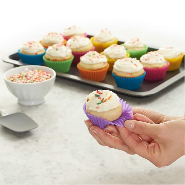 Återanvändbara bakformar i silikon, muffinsformar - 12-pack, flerfärgade -JRDG