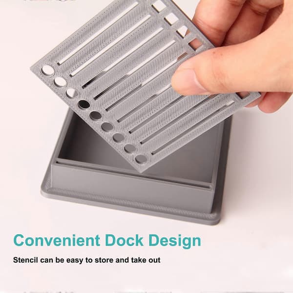 Grå noteskabelon, klæbende noteholder med stencil, klæbende note dispenser, notearrangør til 3x3 selvklæbende noteblokke (klæbende noter indeholder) 5. maj 31