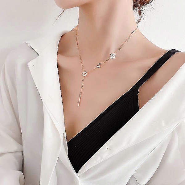 Halsband dam kedja choker hänge smycken flickor present modellering kärleksbrev titan stål enkel mode