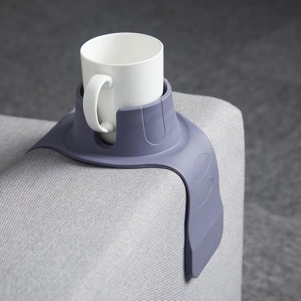 Mugghållare i silikon för soffa, läckagesäker, passar vinflaskor, burkar och muggar, grå.