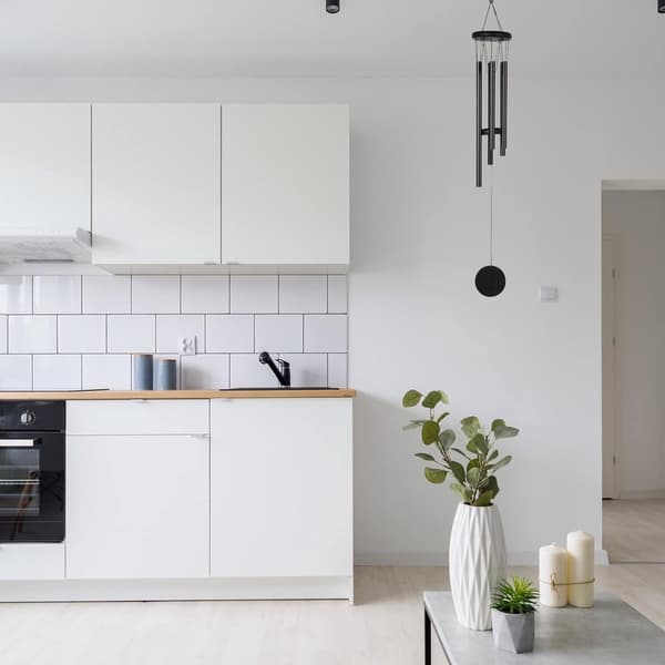 Vindklokke - 70 cm lang - stemte lydrør - Vindfanger - Vindspill - Hagedekorasjon - aluminium - Svart