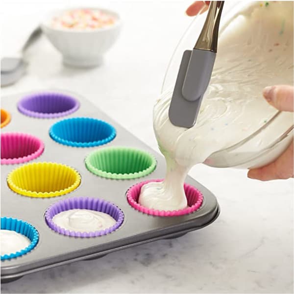 Mini silikone muffinform sæt (12 stk.), 7 cm, genanvendelige cupcakeforme, flere farver.