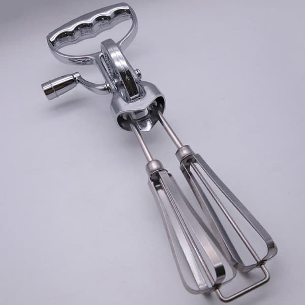 Handmixer med vev – 31 cm – Silver