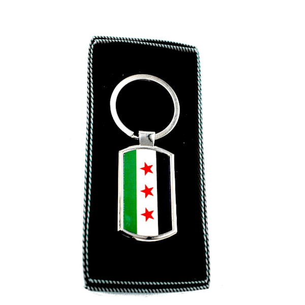 Gratis Syrien flagga nyckelring silver