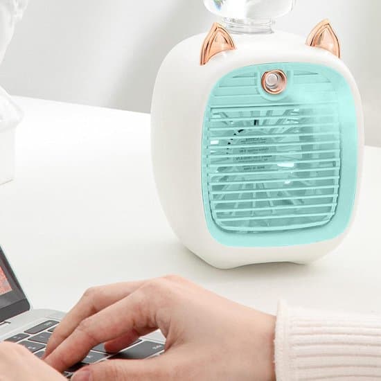 ING 3-i-1 Mini Luftkjøler Vifte – Luftkjøler med Atomizer og Nattlys, 3 Hastigheter – Luftfukter og LED-lys – Blå