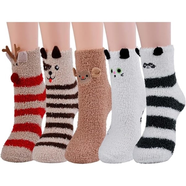 5 Pairs Christmas Plush Socks Christmas Comfortable Slippers Socks Winter Warm Thickened Socks for Women Girls