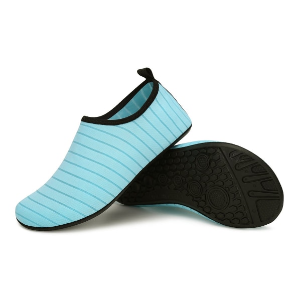 Vattenskor för kvinnor Herr Snabbtorkande Aqua Strumpor Simma Strand Barfota Yoga Träningskläder Sport Accessoarer Pool Camping måste ha Vuxen Ungdom Storlek Pale Blue 42-43