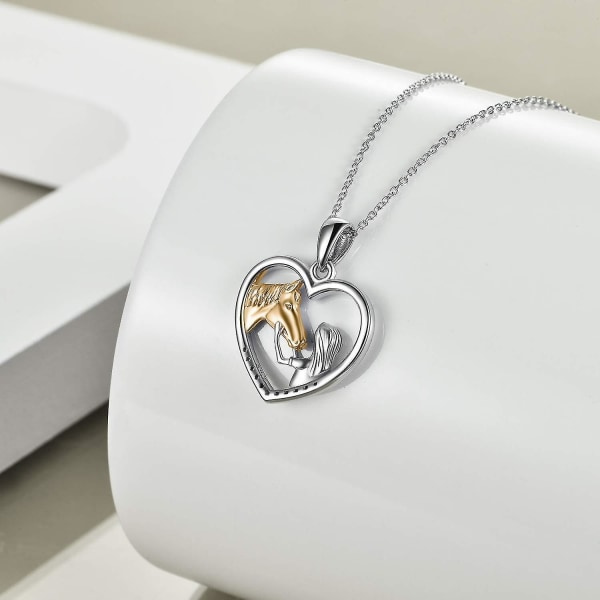 Halsband med flicka och häst för flickor Sterling silver hästjuvelerare