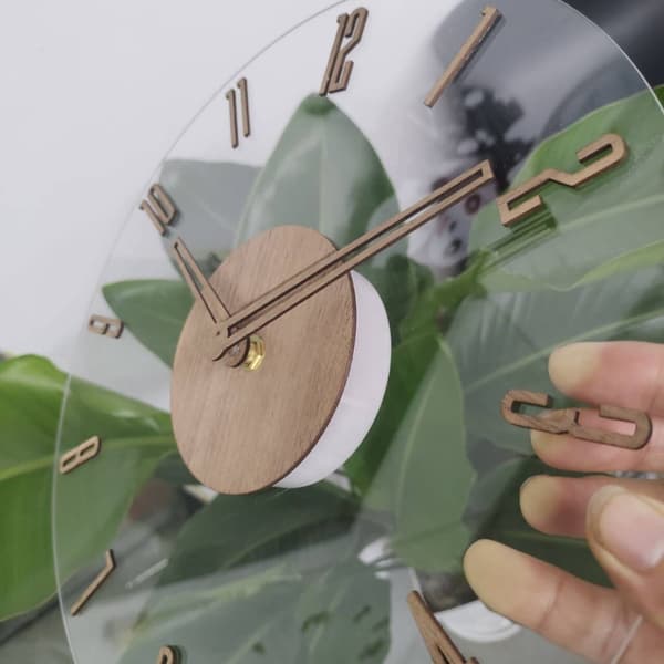 Rund tyst väggklocka, batteridriven, dekorativ klocka för vardagsrum/sovrum, 30 cm