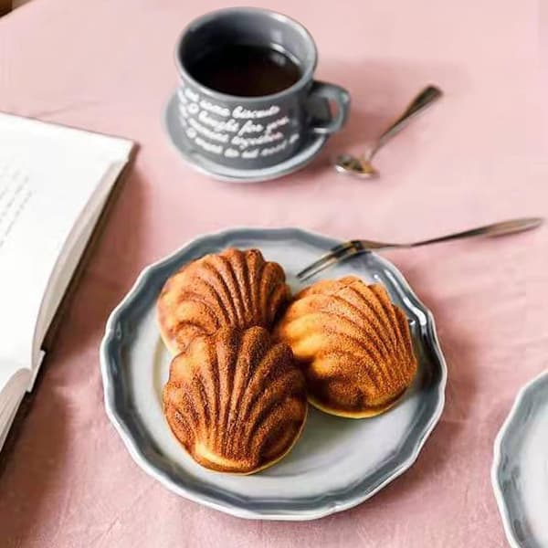Madeleine Kakform, Högkvalitativt Kolstål, 1 Styck