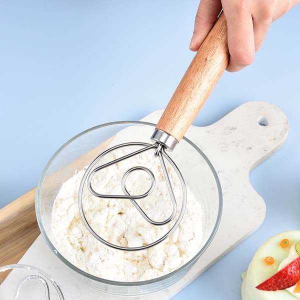 Dansk deigblander og eggevisp 2-delt sett, for baking og konditori, trefarge.