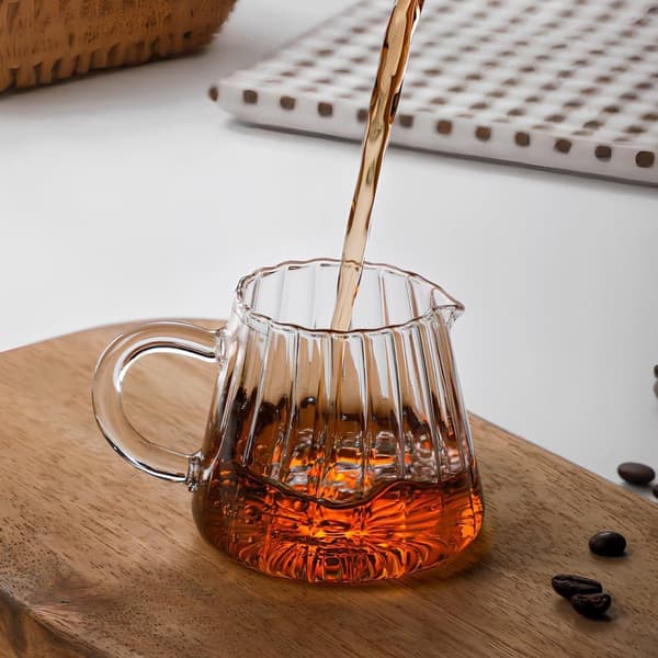 Mælkekande i glas til te og kaffe - ideel til restaurant - espressokopper - lille vandkande