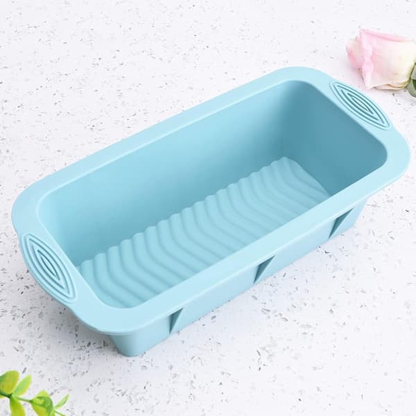 Rektangulær bakeform i silikon, non-stick, for brød, bakverk og paier, lyseblå.