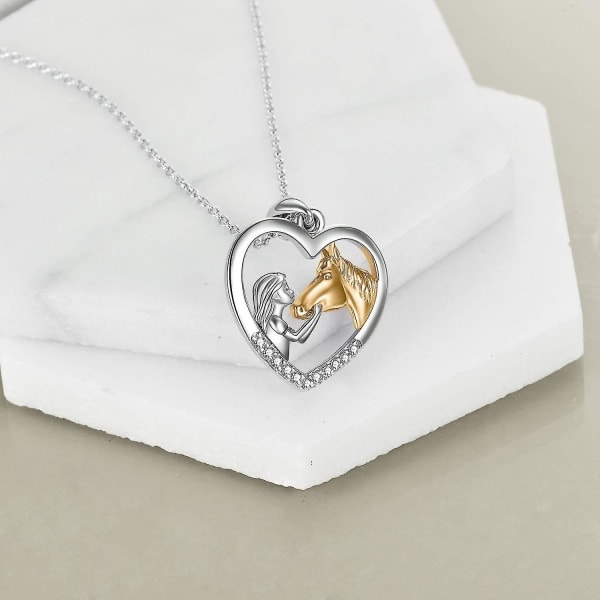 Halsband med flicka och häst för flickor Sterling silver hästjuvelerare