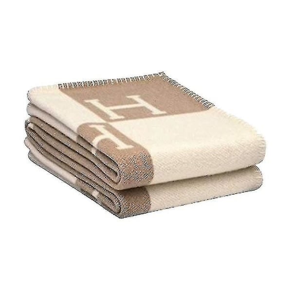 Ruudullinen H-peitto K kashmirsekoitteinen virkattu kannettava 135x170cm khaki null none-WELLNGS