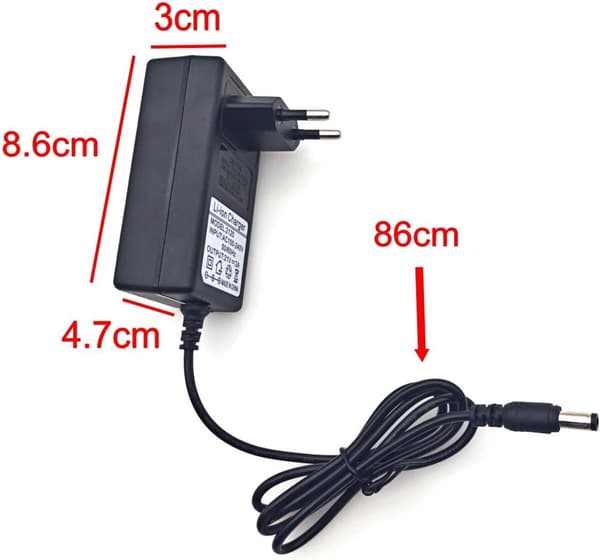 Universal 21V 2A 42W AC/DC-adapteroplader med indikatorlys og sikkerhedsfunktioner
