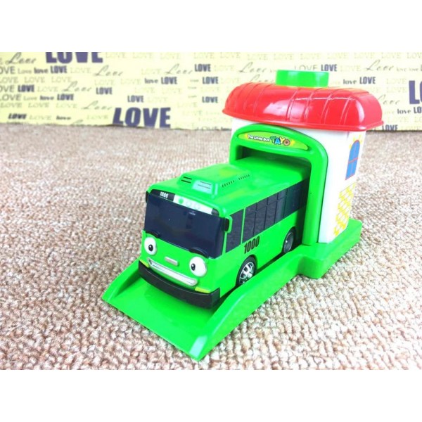 Impact car vehicle, Tayo den lilla bussen, barnkött, baby oyuncak garage tayo, modell på en skala, rolig, set med 4 rum Original box