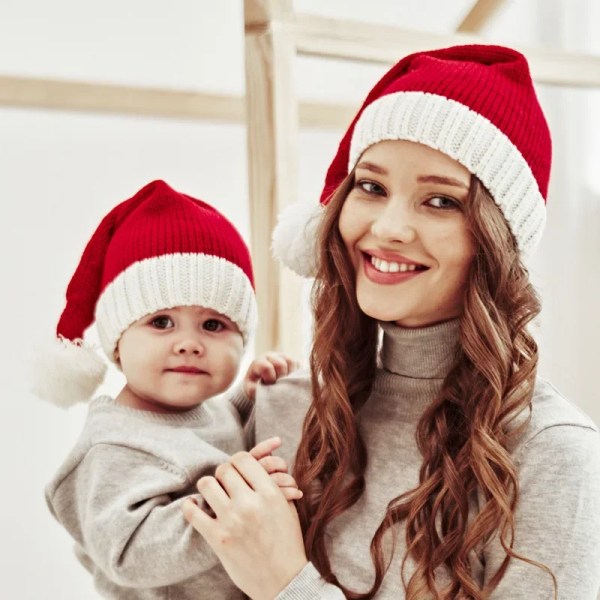 2024 Stickad Julmössa Söt Pompom Vuxen Barn Mjuk Beanie Cap Nyårsfest Barnpresent Navidad Natal Noel Dekoration Adult