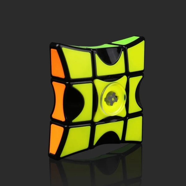 [ECube] Qiyi 1x3x3 Finger Hand Spinner Väderkvarn Cube Magic Cube Speed ​​Pussel Kuber Pedagogiska pusselleksaker för barn Leksaker spinner
