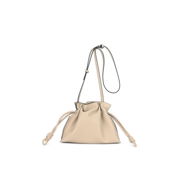 Damväska Läder liten välsignelseväska Damväska Mode Enkel Zhiya Single Shoulder Crossbody Bucket Bag Kohud Dragsko Liten väska Apricot color