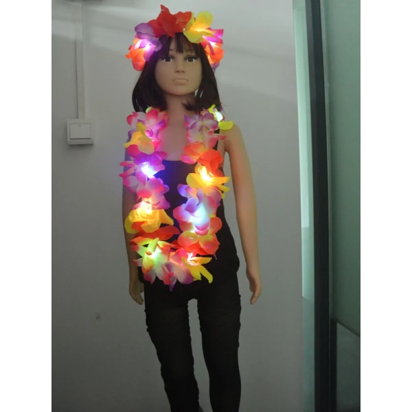 Light Up Glow LED Hawaii Hula Luau Flower Leis Garland halsband Krans lysande rattan wreath
