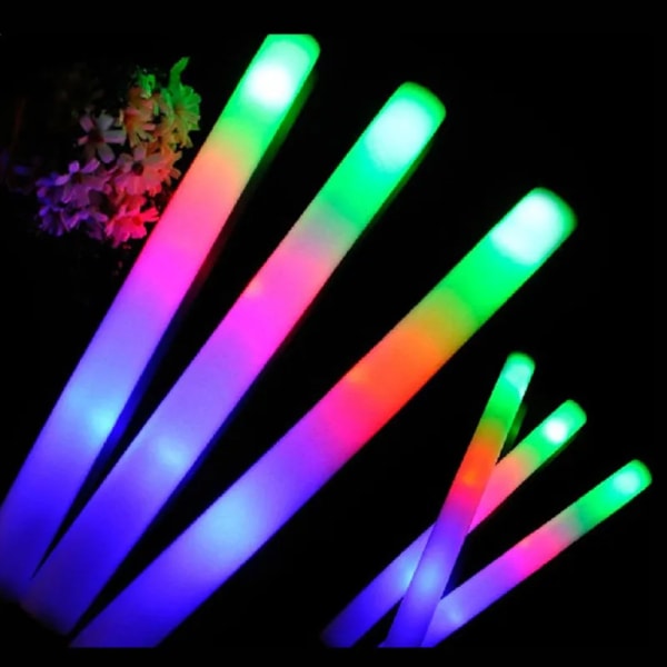 LED-skumstavar Blinkande glödstift Festtillbehör Lyser upp batongstavar Lyser in 60 pcs Foam Stick
