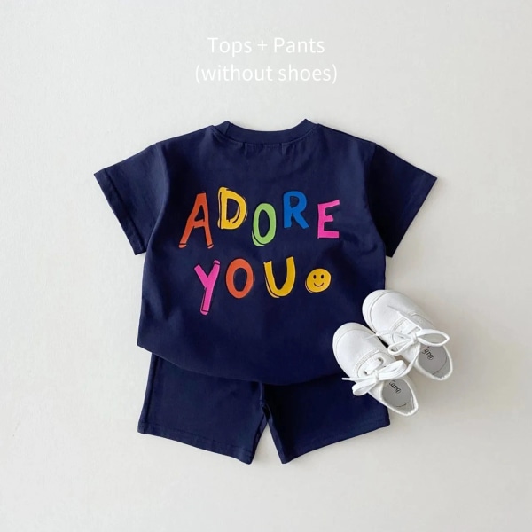 2023 Sommar Korea Baby Pojkar Kostym Broderade Björn Badge T-shirts T-shirts+lösa shorts Flickor 2st Casul Spädbarnsset Toddler 11 12-18M  80