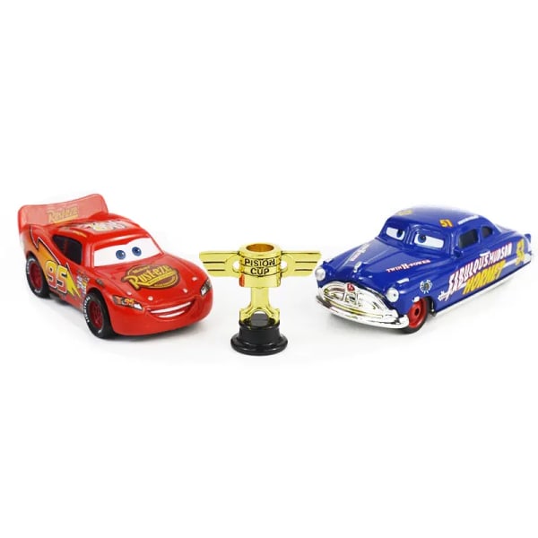 Disney pixar bilar för barn, 3,5x1,7x3cm, McQueen kolvkopp blixt, guldlegering, leksaksmodell, julklapp - fordonsleksaker 1