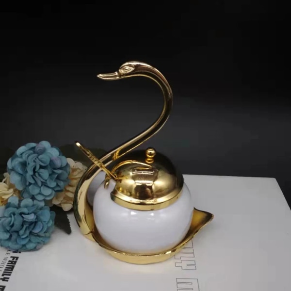 Creative Swan Aluminium Kryddor Set Kryddor Behållare legering Kryddglasburk Salt Sockerskål Peppar Organizer Ceramics gold