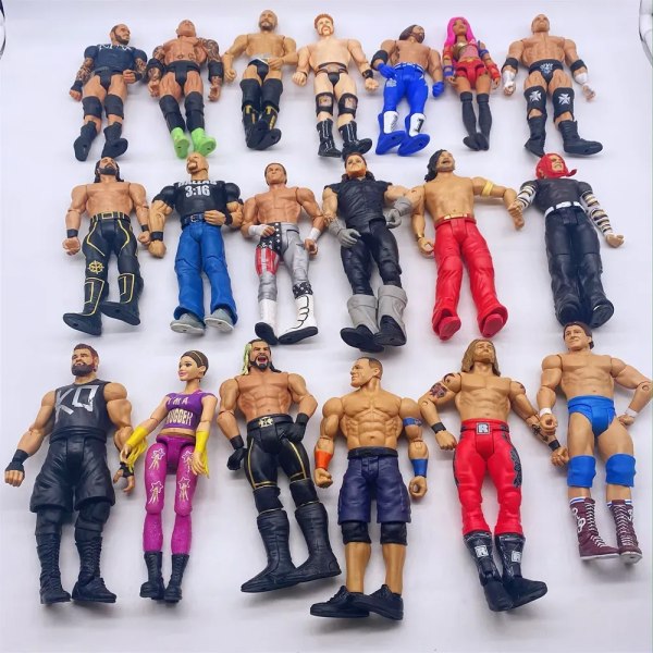 WWE wrestler Högkvalitativ actionfigur docka leksakskaraktär Flexibla figurer barn samling leksaker för barn 1pc random Different models