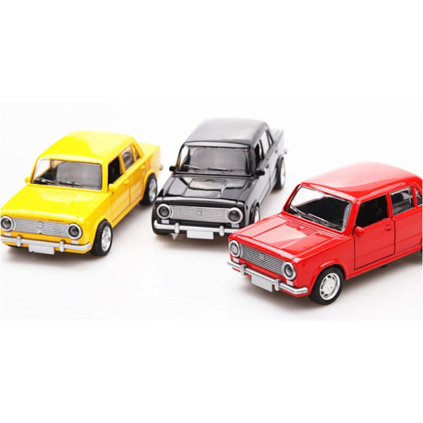 Lada bilmodell i rysk pressgjuten legering, vintage metallgjutningar, klassiska bilar samling, V011 leksaker, hög simulering, 3 färger, 1:36 36 Scale-Yellow